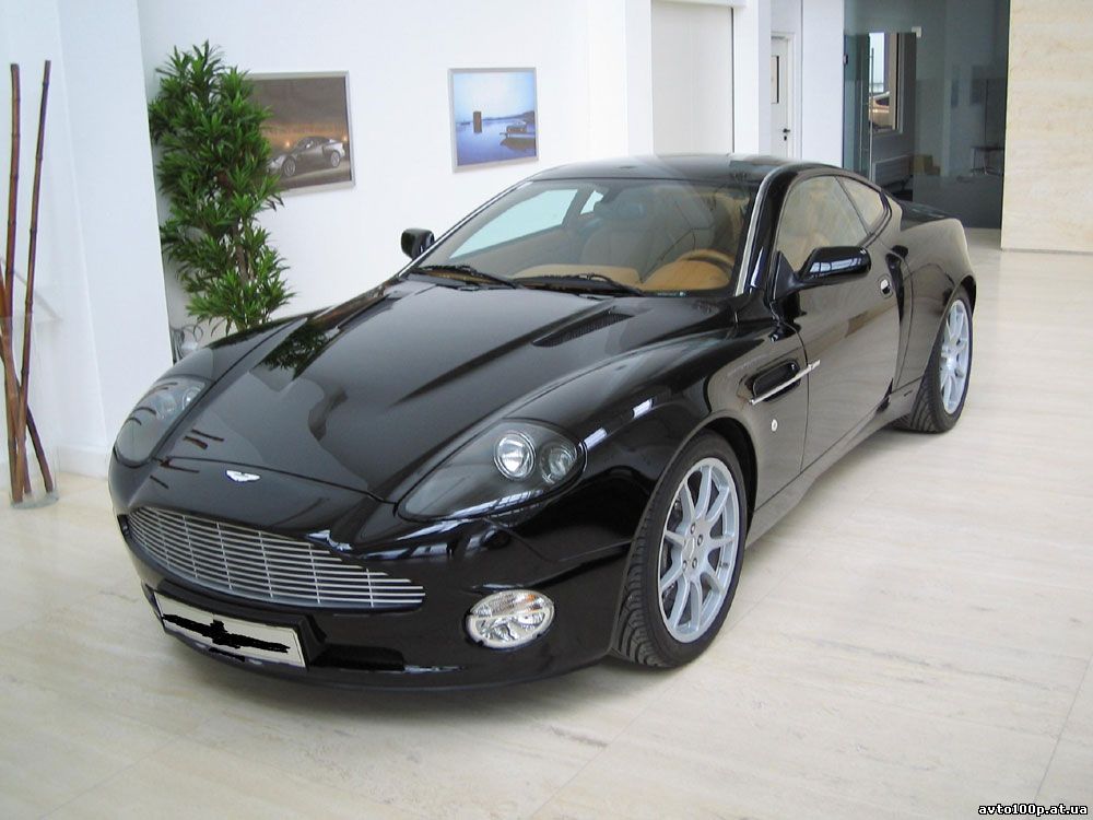Aston_Martin_DB-7