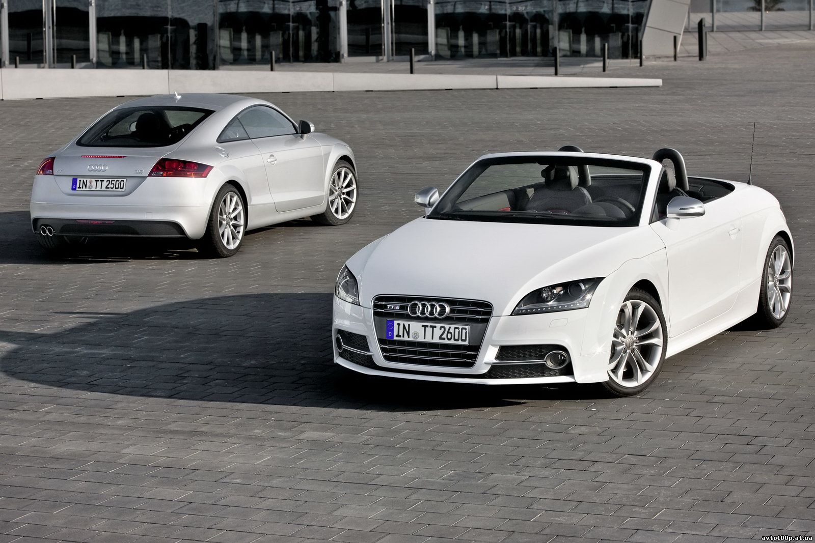 AUDI TT